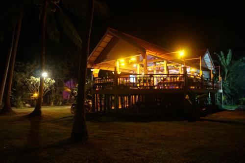 Don Det Hotel | The Boathouse