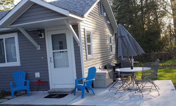 North Lakeport Cottage | The Boathouse Cottage