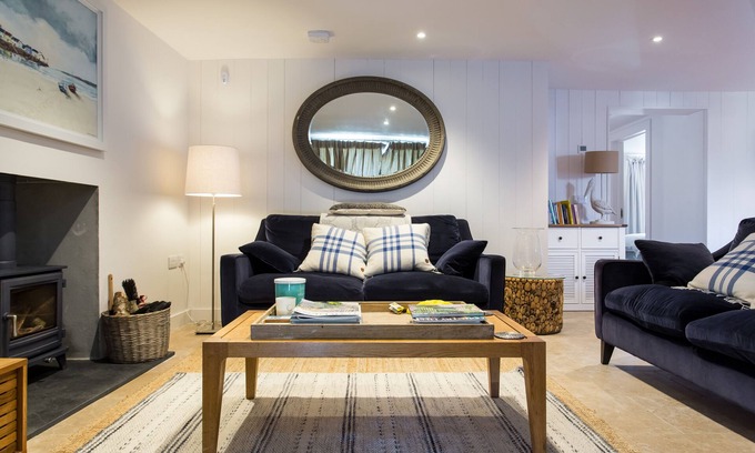 Salcombe Apartment | The Booty