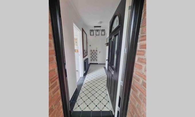 Arbury House | The Bungalow