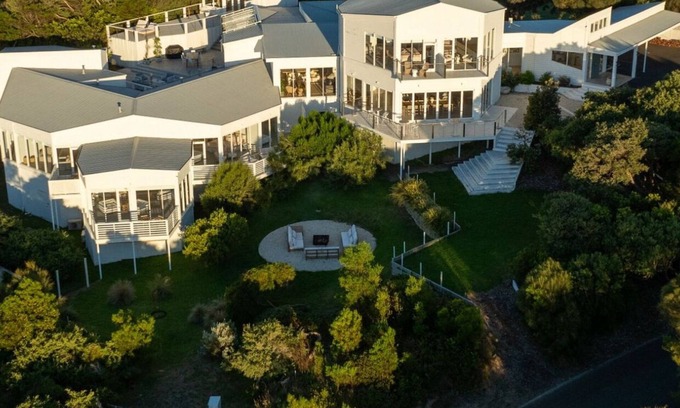 Cape Schanck House | The Cape Retreat with stunning views