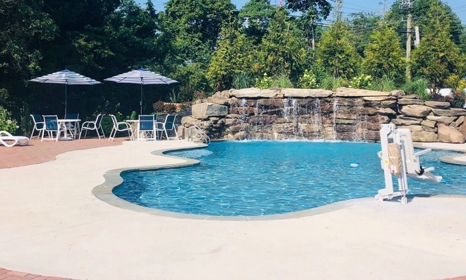 Lower Township Hotel | The Cape
