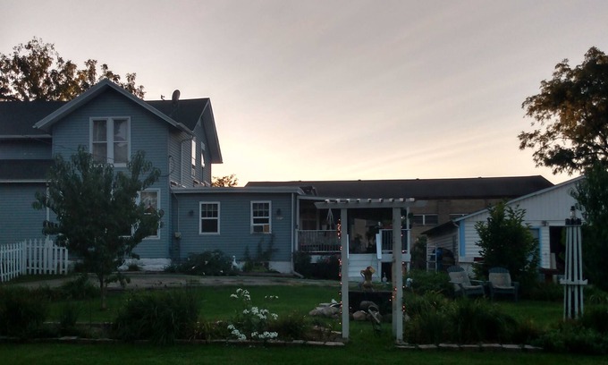 Clifton House | The Carlson's Rooms for rent