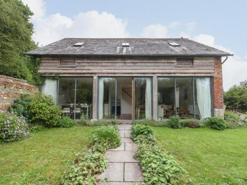 Ebbesborne Wake House | The Cart Barn