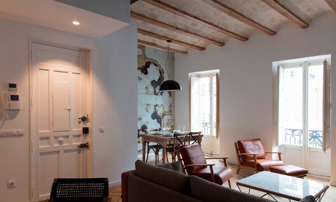 Eixample Apartment | The Chic and Elegant Apartment in Valencia Centre by Florit Flats