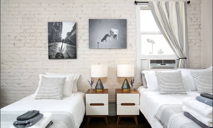 Westlake Apartment | The Chill Brick Studio – DTLA Vibes & 420 Friendly