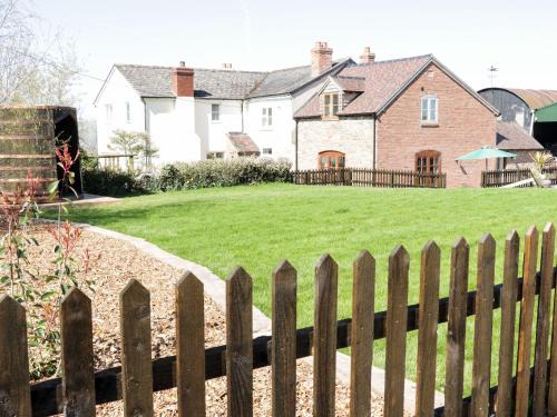 Leominster House | The Cider House