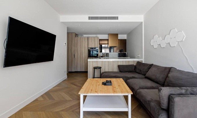 South Yarra Apartment | The Claremont - Refined Resort Style Living