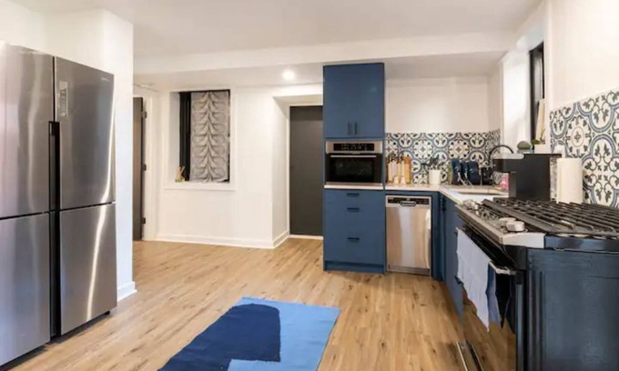 Mill River Condo | The Consulate Garden, New Haven