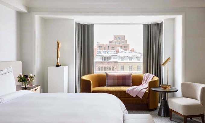 Back Bay East Hotel | The Corner House at The Newbury Boston!