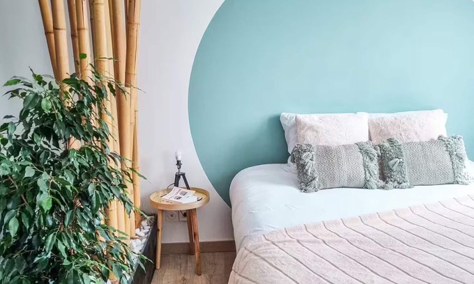 Periers-en-Auge Apartment | The Cotil Ribes room