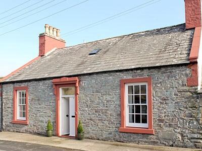 Garlieston House | The Cottage