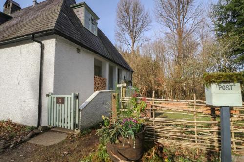Taynuilt House | The Cottage In The Woods