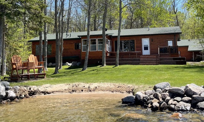 Walker House | The Cove Cabin on Leech Lake