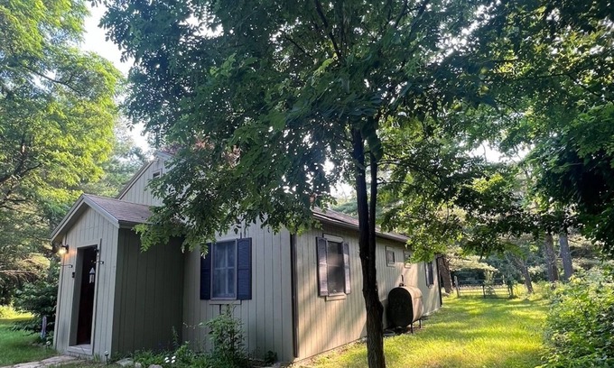 Center Tuftonboro Cottage | The Cowbell Cottage! Cozy, dog friendly & nestled in the Lakes Region of NH.