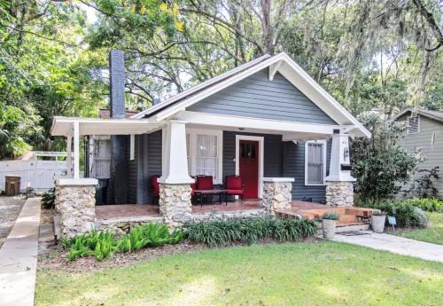 Historic District House | The Curated Cottage