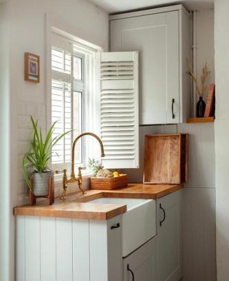 Dorking House | The Cycling Cottage, Surrey Hills AONB, Dorking