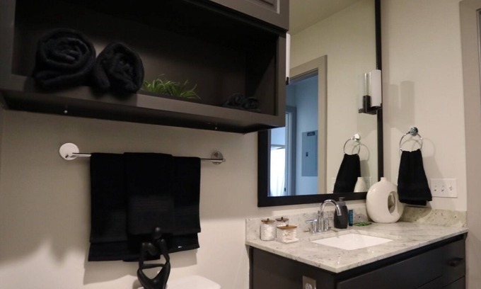 Uptown Condo | The Dallas Getaway