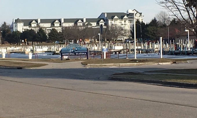 Ludington House | The Dock House - Upper unit next to the City Marina