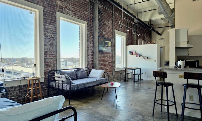 Downtown Memphis Apartment | The Downtown Grizz Loft