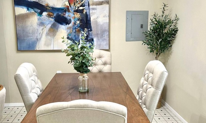 Kessler Apartment | The Edgefield Studio