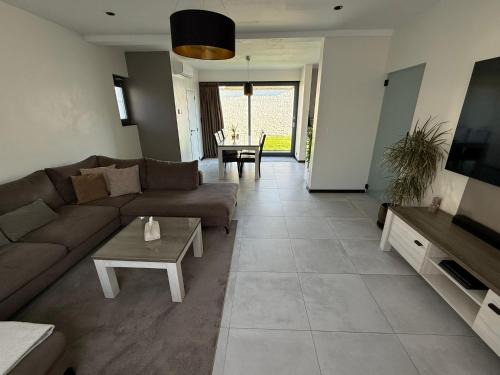 Mechelen Villa | The Elegant Escape