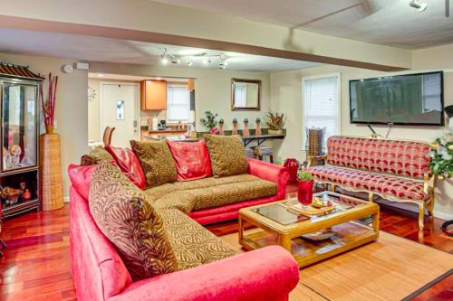 Golden Valley House | The Enchanted Cheetah