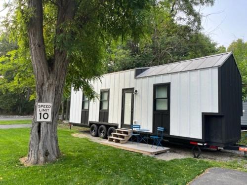 Elizabethtown House | The Endeavor Tiny Home!