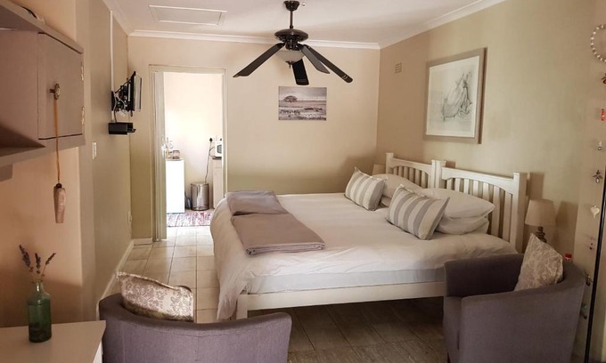 Pinelands Apartment | The Fairway
