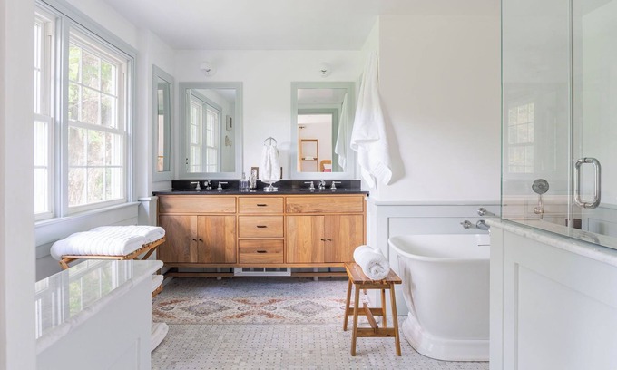 Ulster Park House | The Family Farmhouse