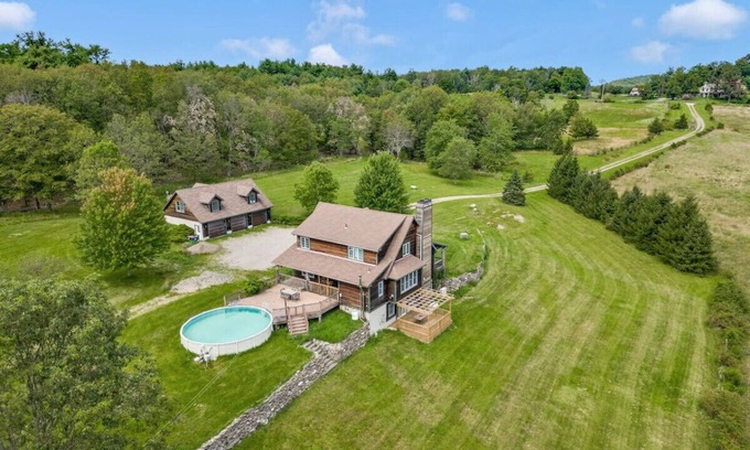 Staatsburg House | The Farm: Private 23-Acre Rhinebeck Country Oasis
