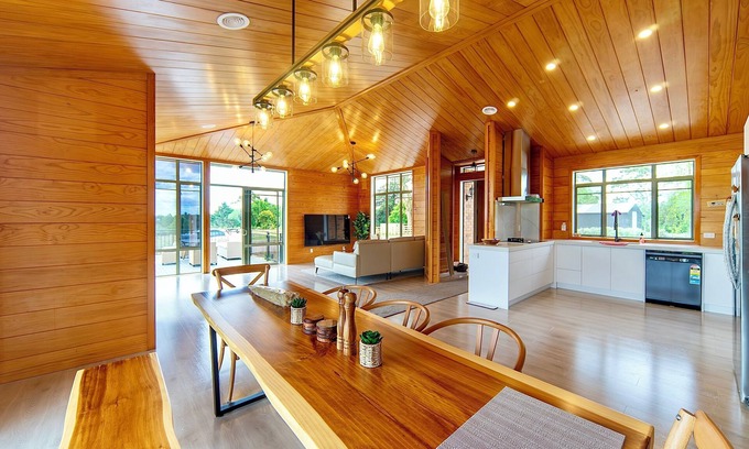 Tamahere House | The Farmette on top of the hill, with great views, and friendly animals