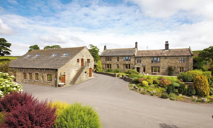 Hepworth Cottage | The Farmhouse - UK4188
