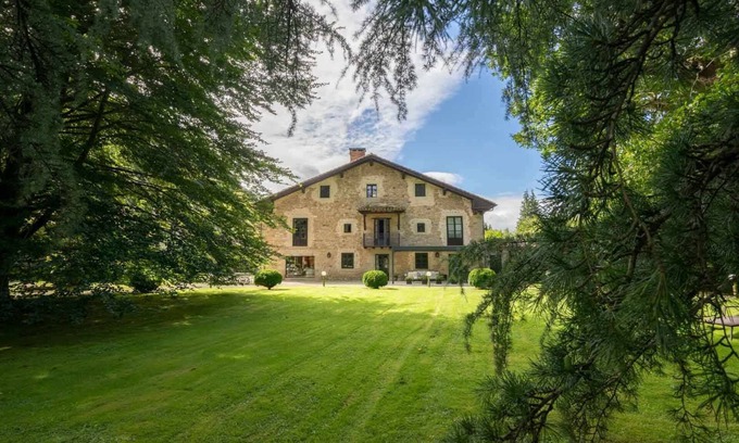 Barcenaciones House | The Fifth in Barcenaciones