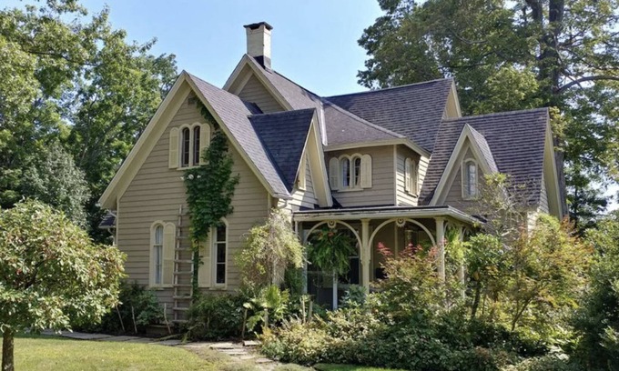 Rhinebeck Village Business District House | The Gables of Rhinebeck Inn
