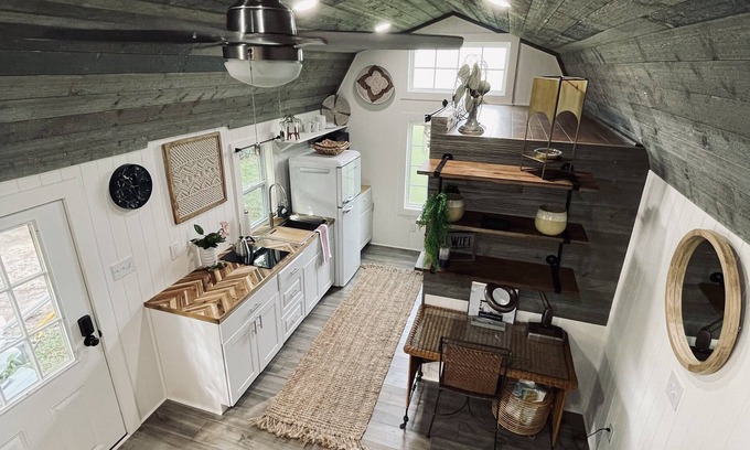 Senoia Apartment | The Garden House at Serenita Homestead