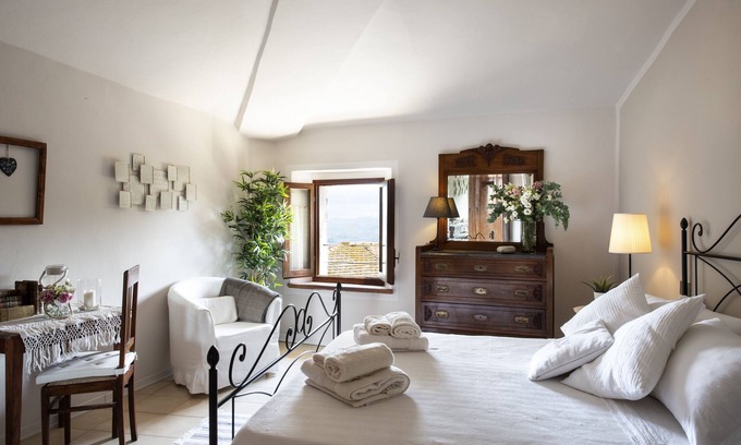 Montalcino House | The Gelda house, relax with a view