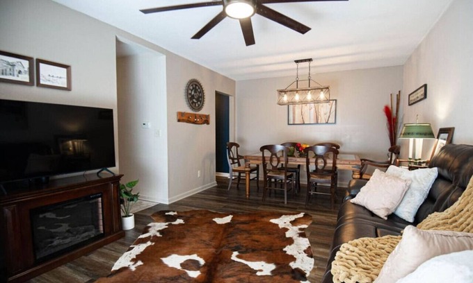 Defiance Apartment | The General's Quarters