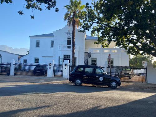 Robertson Hotel | The Grand Hotel Robertson