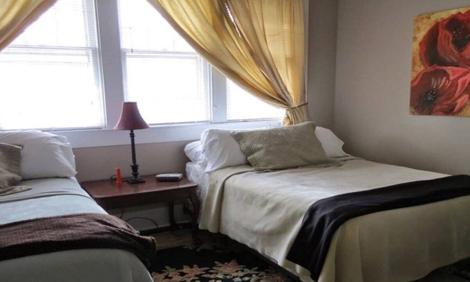Lancaster House | The Guesthouse - Lancaster, KY
