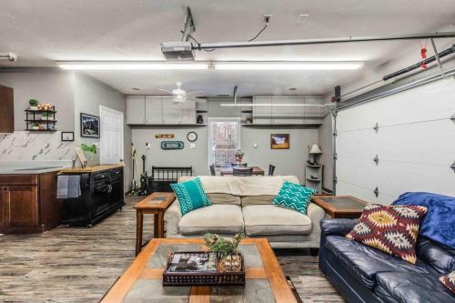 Summerfield House | The Hacienda, Themed Guesthouse with Pool