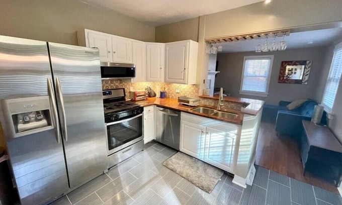 Lancaster Apartment | THE HANNAH HOUSE - DOWNTOWN HISTORIC LANCASTER