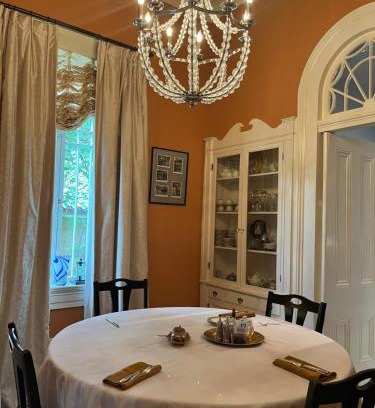 Seventh Ward Bed & Breakfast | The Happy Place #1