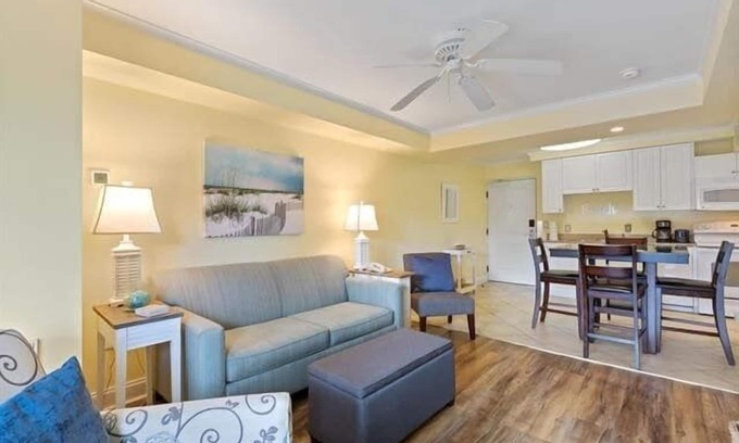 North Litchfield Beach Condo | The Hideaway at Pawleys