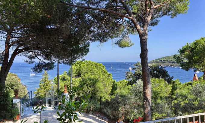 Naregno Villa | The House "La Terrazza Dell'Elba"
