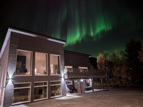 Ersfjordbotn Apartment | The House of Aurora I