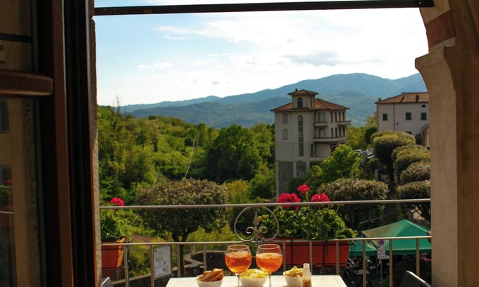 Bagnone Apartment | The house of the arches