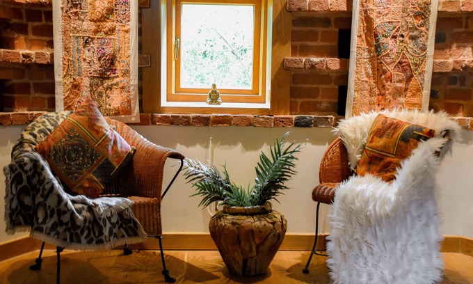 Kinver Cottage | The Hyde Dovecote Kinver, pet friendly holiday let