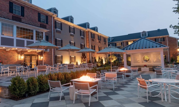 Lewisburg Hotel | The Inn at Lewisburg, BW Signature Collection