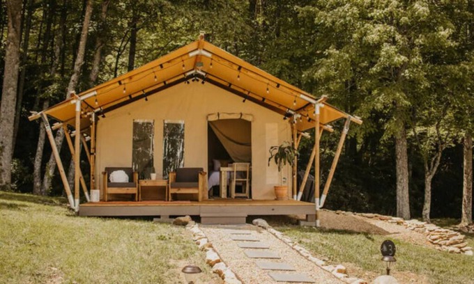 Flag Pond Cabin | The Jammer Unit 3 - Glamping Retro
